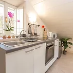 Lola - Zf Hvar Apartman