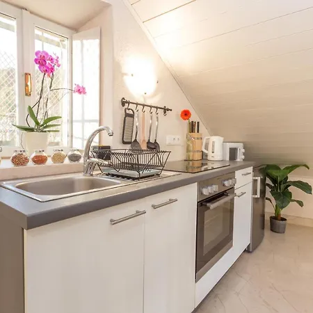 Lola - Zf Hvar Apartamento